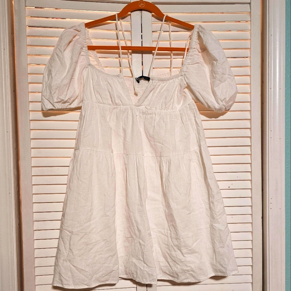 ZARA Women's peplum Top with puff Shoulder Sleeves Size XL